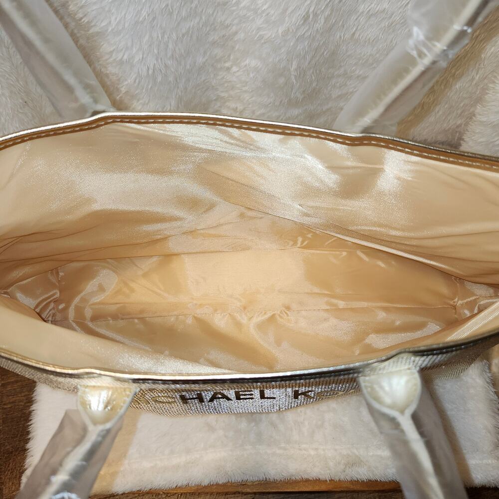 Michael Kors Tote Shoulder bag Gold NWT 16x11x6in - Picture 3 of 4